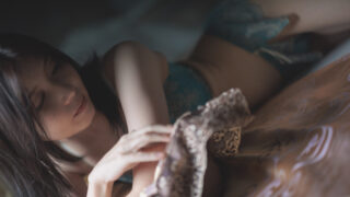 【光の言語学:哲学編 #3】「心情」と「質感」を描き分ける — 硬い光と柔らかい光の二重言語戦略